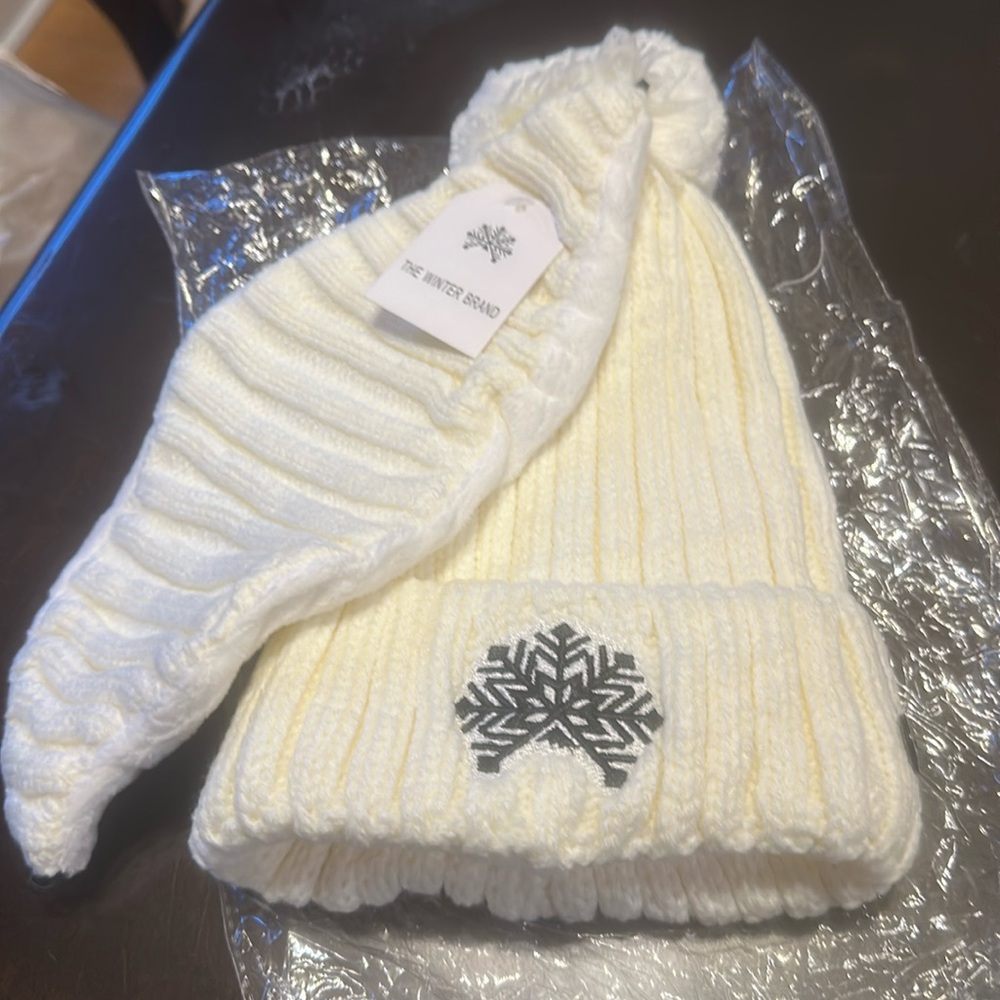 NWT The Winter Brand Cream Chenille Beanie Hat & Mask Warm Knit